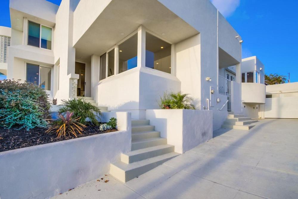 Holiday home Casa Blanca-ultimate Getaway: Spa, Game Rooms, Firepit, Views *
